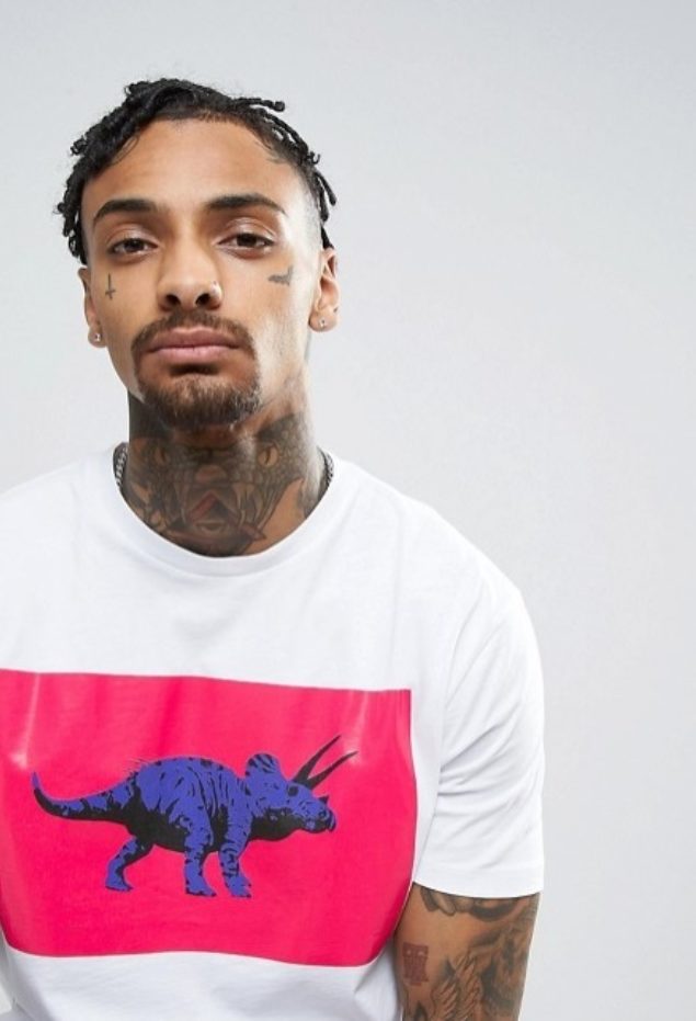 Die angesagte Dinosaurier-Mode ist auch in der Männerwelt angekommen. Copyright: Asos.de